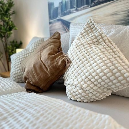 Apartament High Rise, Netflix, 2 Min To Main Station Wiedeń Zewnętrze zdjęcie